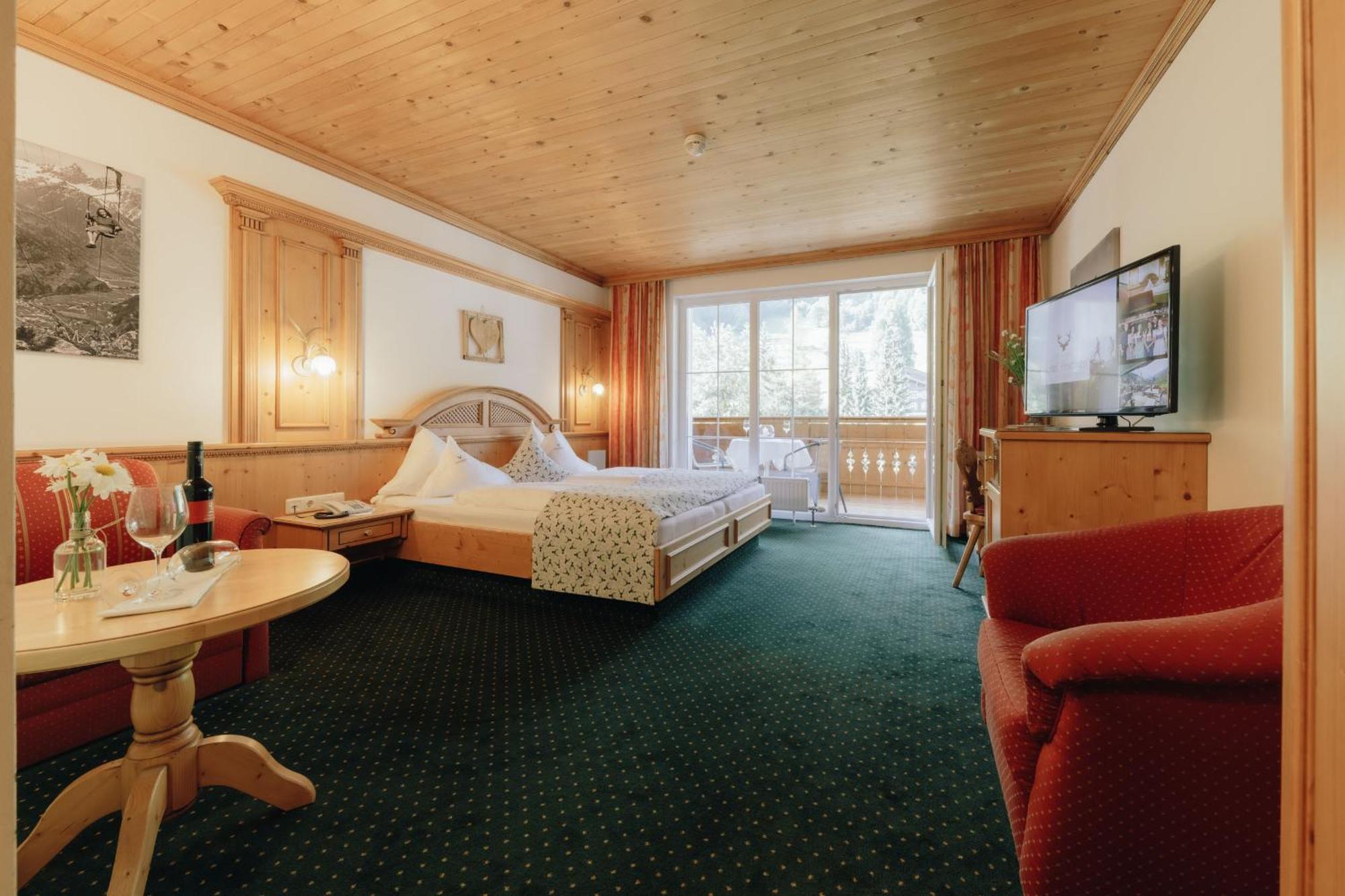 Hotel Hirschen Silbertal Zewnętrze zdjęcie